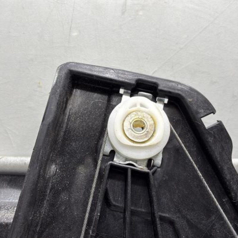 Leve vitre electrique avant gauche FORD FIESTA 7 Photo n°12