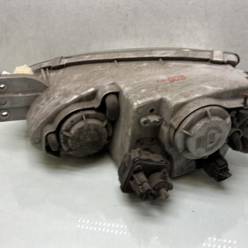 Optique avant principal droit (feux)(phare) HYUNDAI COUPE 1 Photo n°3