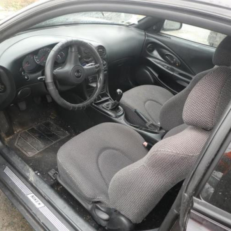 Optique avant principal gauche (feux)(phare) HYUNDAI COUPE 1 Photo n°4