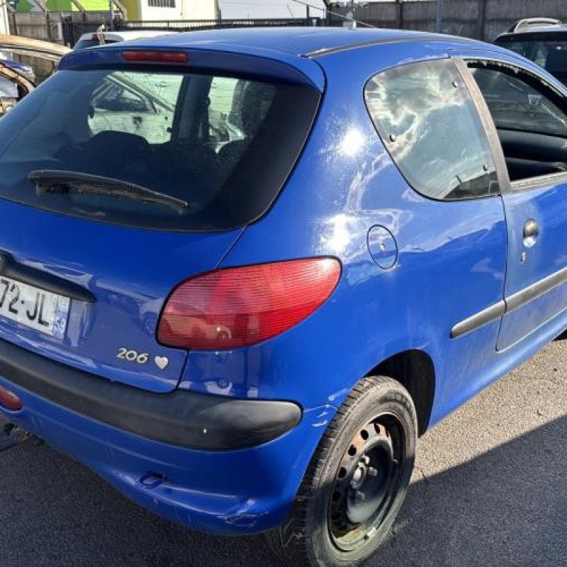 Reservoir essence PEUGEOT 206 Photo n°3