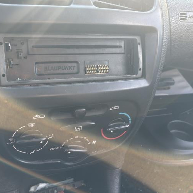 Reservoir essence PEUGEOT 206 Photo n°19