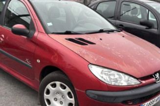 Reservoir essence PEUGEOT 206