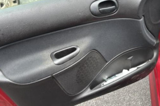 Reservoir essence PEUGEOT 206