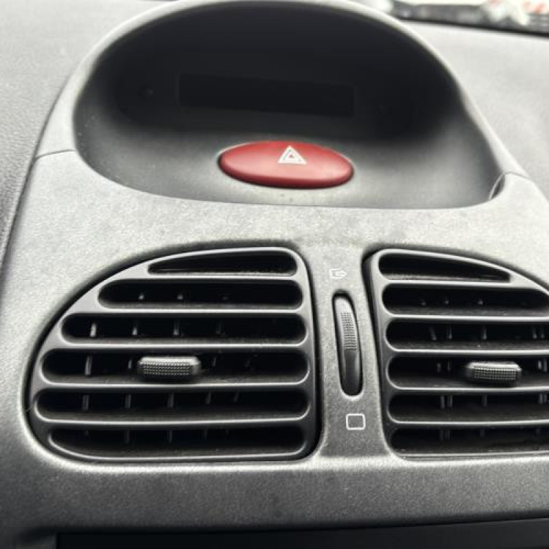 Reservoir essence PEUGEOT 206 Photo n°19