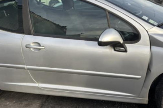 Reservoir essence PEUGEOT 207