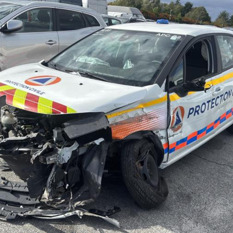 Catalyseur (echappement) CITROEN C3 3 Photo n°2