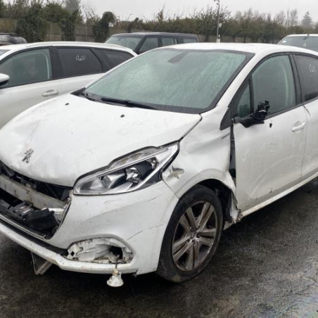 Reservoir essence PEUGEOT 208 1 Photo n°1