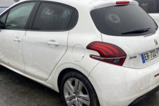 Reservoir essence PEUGEOT 208 1