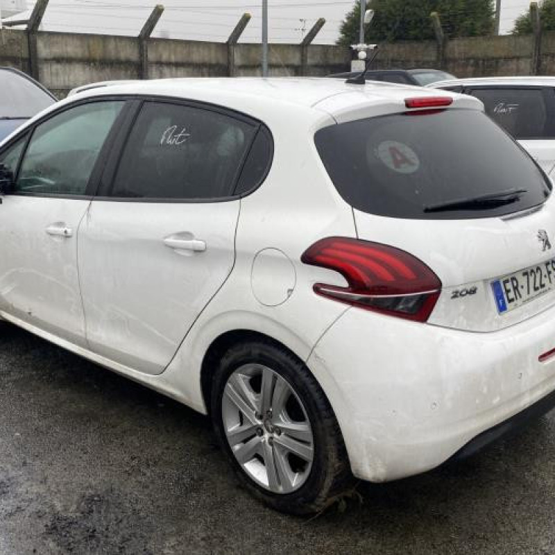 Reservoir essence PEUGEOT 208 1 Photo n°4