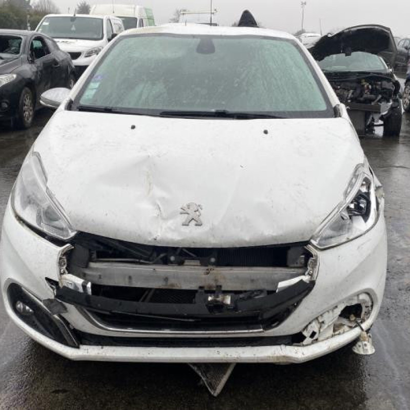 Reservoir essence PEUGEOT 208 1 Photo n°6