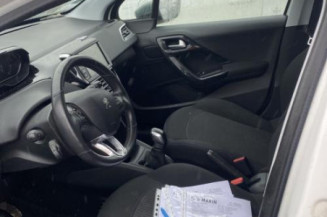 Reservoir essence PEUGEOT 208 1