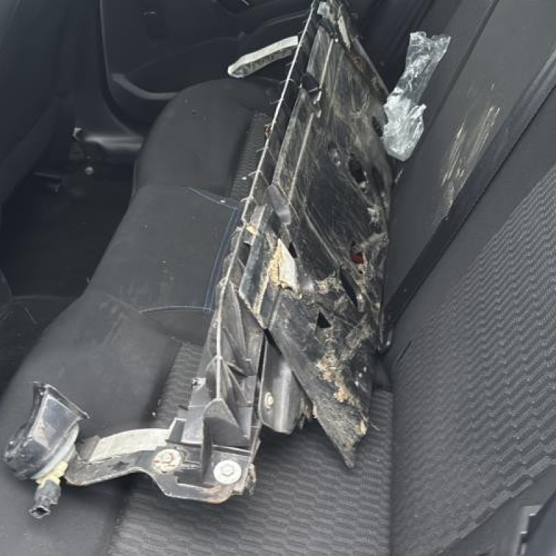 Reservoir essence PEUGEOT 208 1 Photo n°20