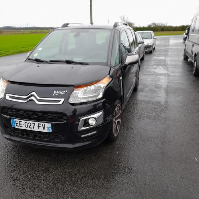 Reservoir essence CITROEN C3 PICASSO Photo n°1