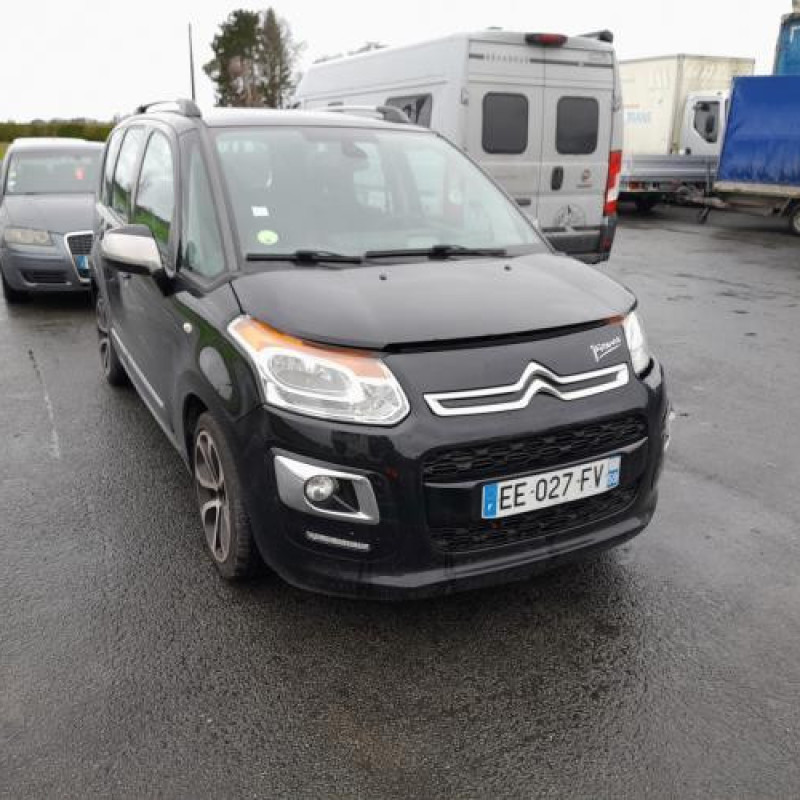 Reservoir essence CITROEN C3 PICASSO Photo n°3