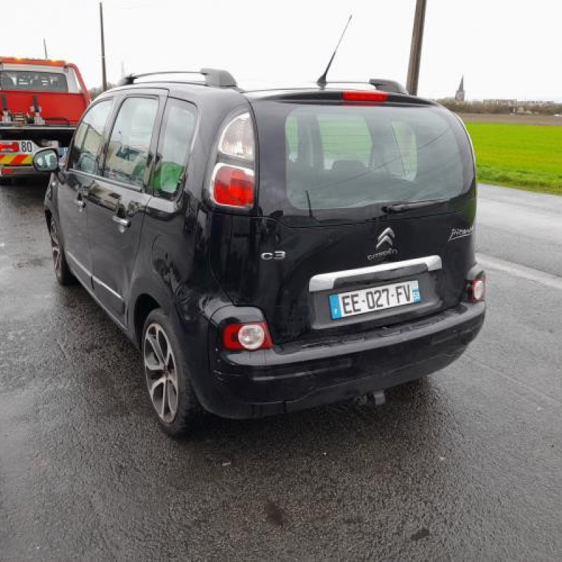 Reservoir essence CITROEN C3 PICASSO Photo n°4