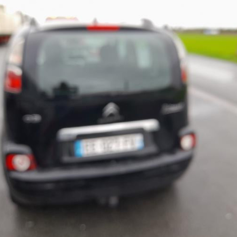 Reservoir essence CITROEN C3 PICASSO Photo n°6