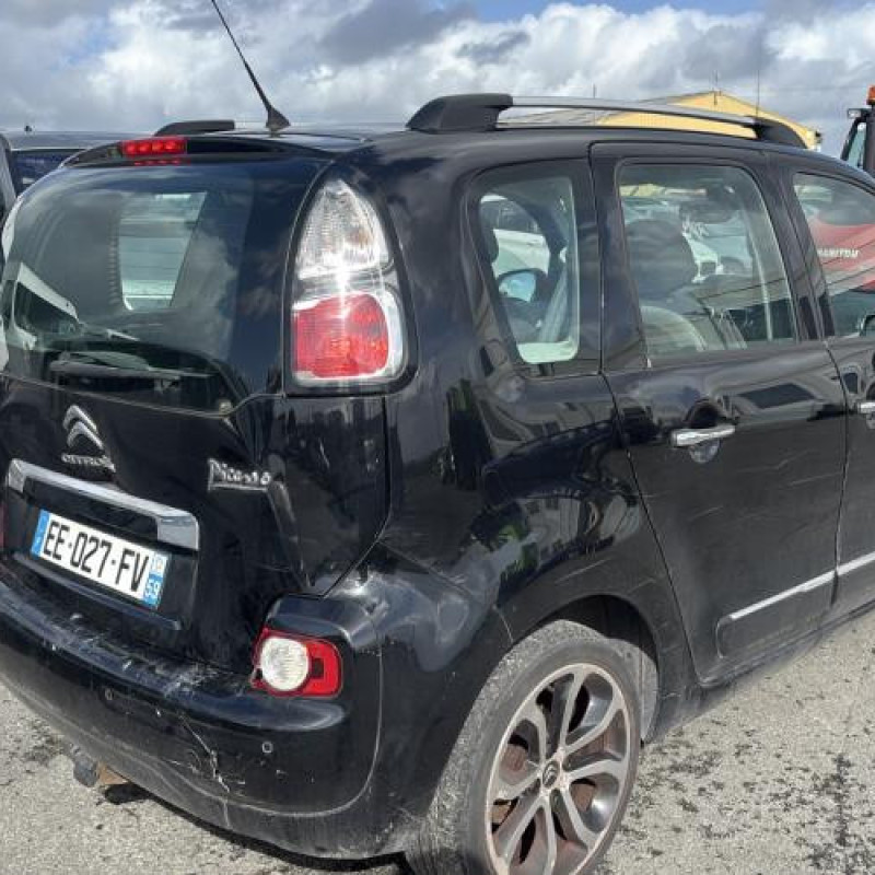 Reservoir essence CITROEN C3 PICASSO Photo n°13