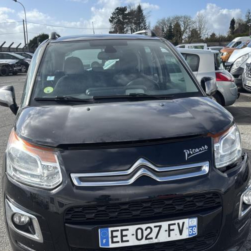 Reservoir essence CITROEN C3 PICASSO Photo n°17