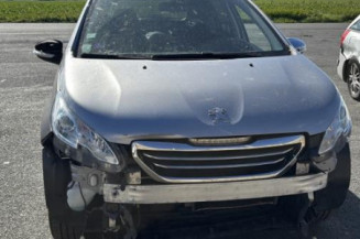 Reservoir essence PEUGEOT 2008 1 Photo n°1