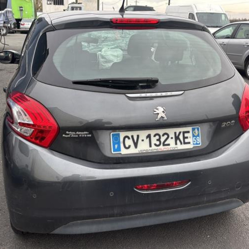 Reservoir essence PEUGEOT 208 1 Photo n°5