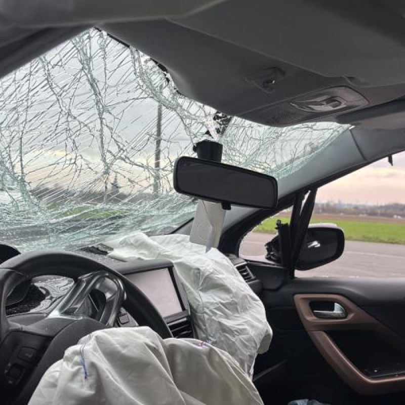 Reservoir essence PEUGEOT 208 1 Photo n°13