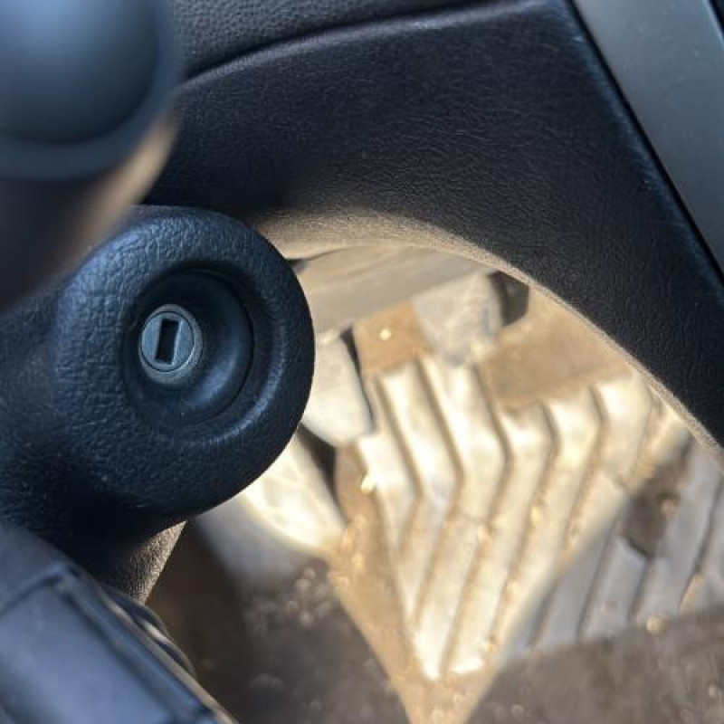 Reservoir essence PEUGEOT 307 Photo n°19