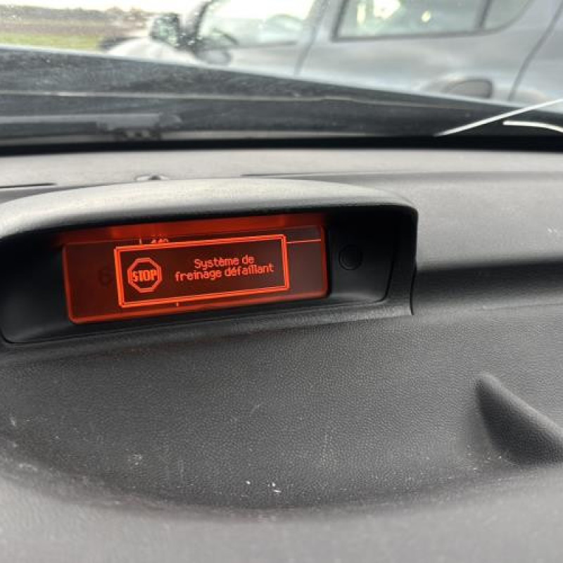 Pompe de direction PEUGEOT 307 Photo n°18