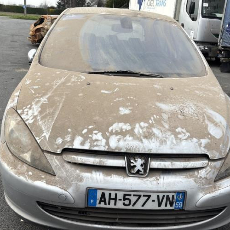 Reservoir essence PEUGEOT 307 Photo n°7