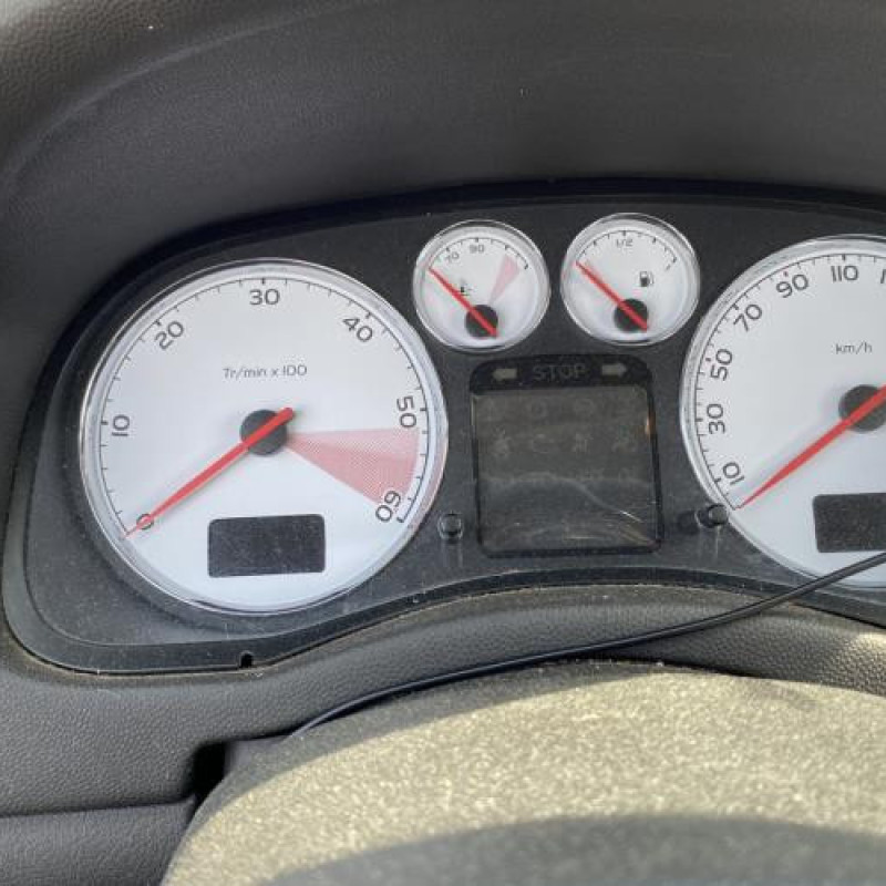 Leve vitre electrique arriere droit PEUGEOT 307 Photo n°18