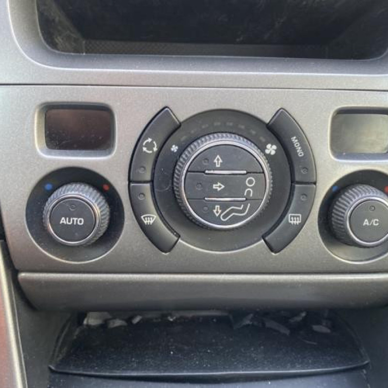 Vase de lave glace PEUGEOT 308 1 Photo n°8