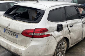 Pompe à carburant PEUGEOT 308 2 SW