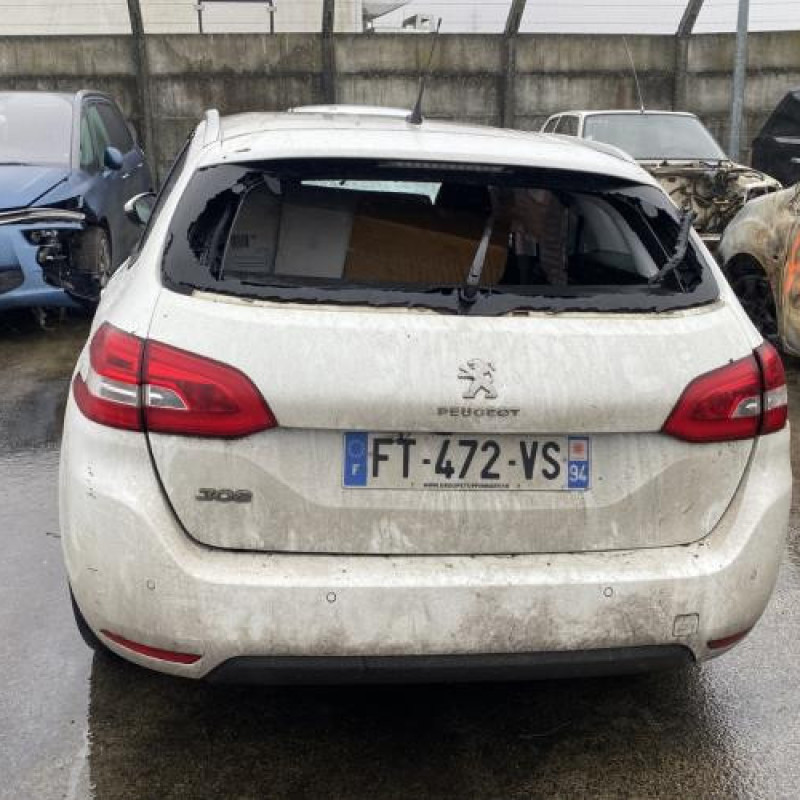 Pompe à carburant PEUGEOT 308 2 SW Photo n°5