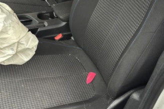 Pompe à carburant PEUGEOT 308 2 SW