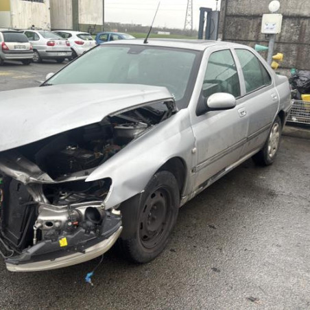 Pivot de moyeu arriere droit PEUGEOT 406