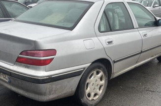 Pivot de moyeu arriere droit PEUGEOT 406