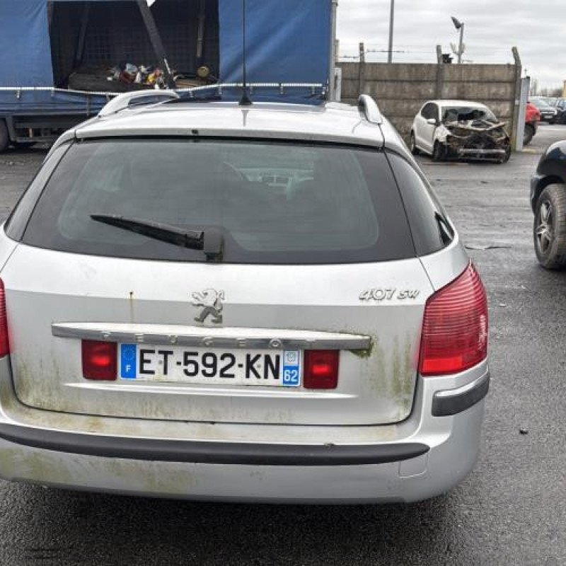 Reservoir essence PEUGEOT 407 Photo n°6