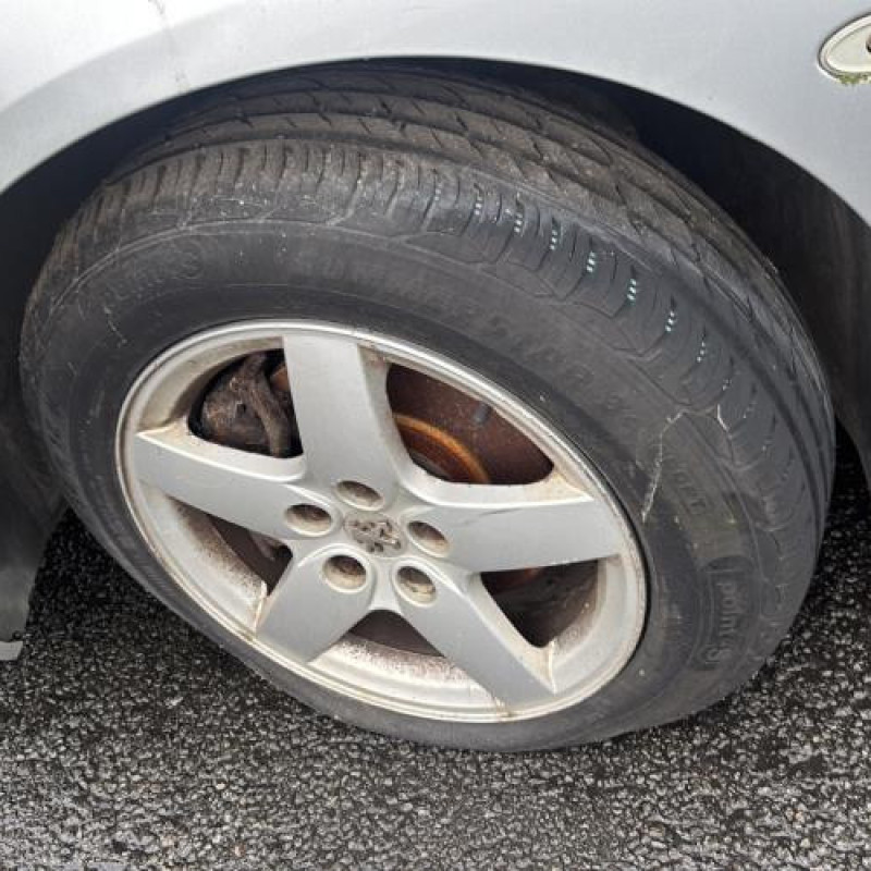 Reservoir essence PEUGEOT 407 Photo n°9