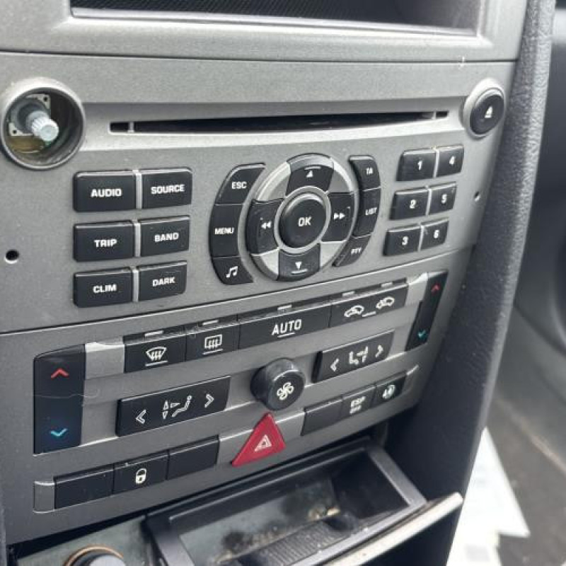 Reservoir essence PEUGEOT 407 Photo n°17