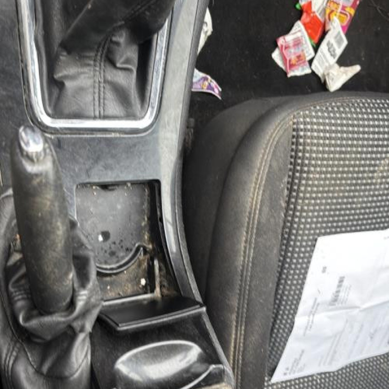 Reservoir essence PEUGEOT 407 Photo n°20