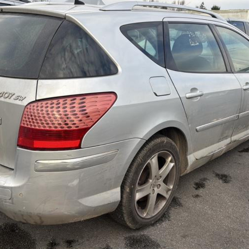 Reservoir essence PEUGEOT 407 Photo n°3