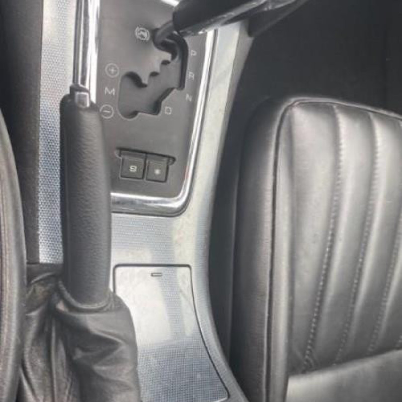 Reservoir essence PEUGEOT 407 Photo n°7