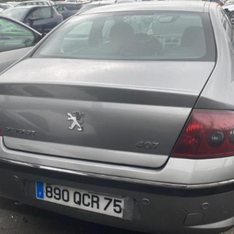 Reservoir essence PEUGEOT 407 Photo n°18