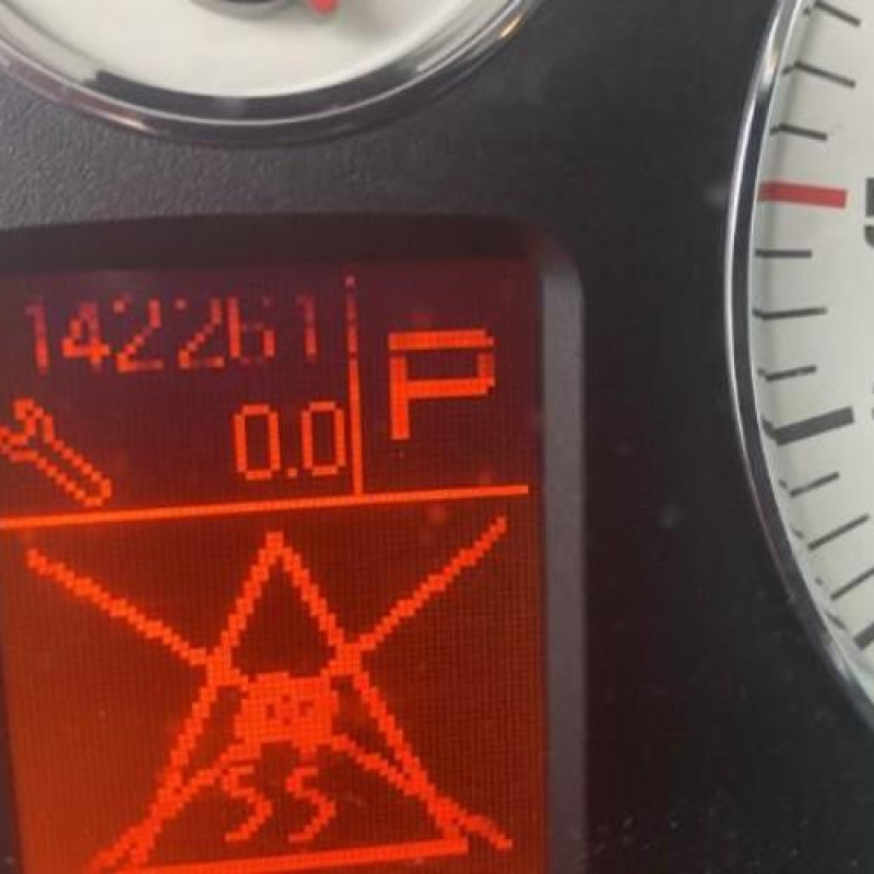 Reservoir essence PEUGEOT 407 Photo n°20