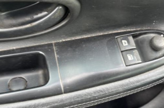 Pivot de moyeu arriere droit PEUGEOT 406