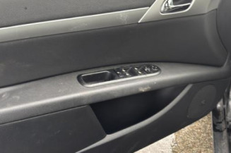 Reservoir essence PEUGEOT 407