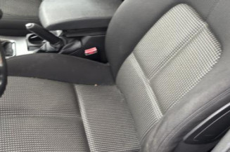 Reservoir essence PEUGEOT 407