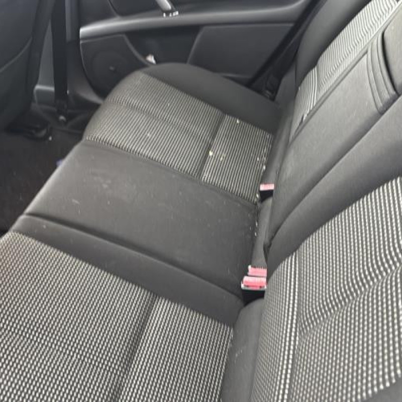 Reservoir essence PEUGEOT 407 Photo n°15