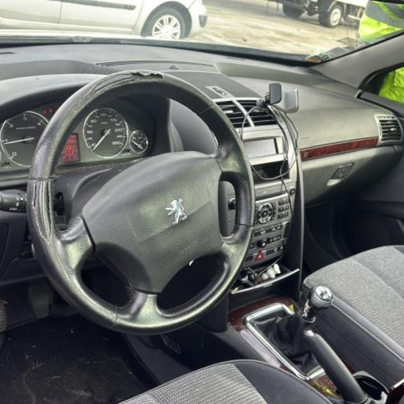 Reservoir essence PEUGEOT 407 Photo n°10