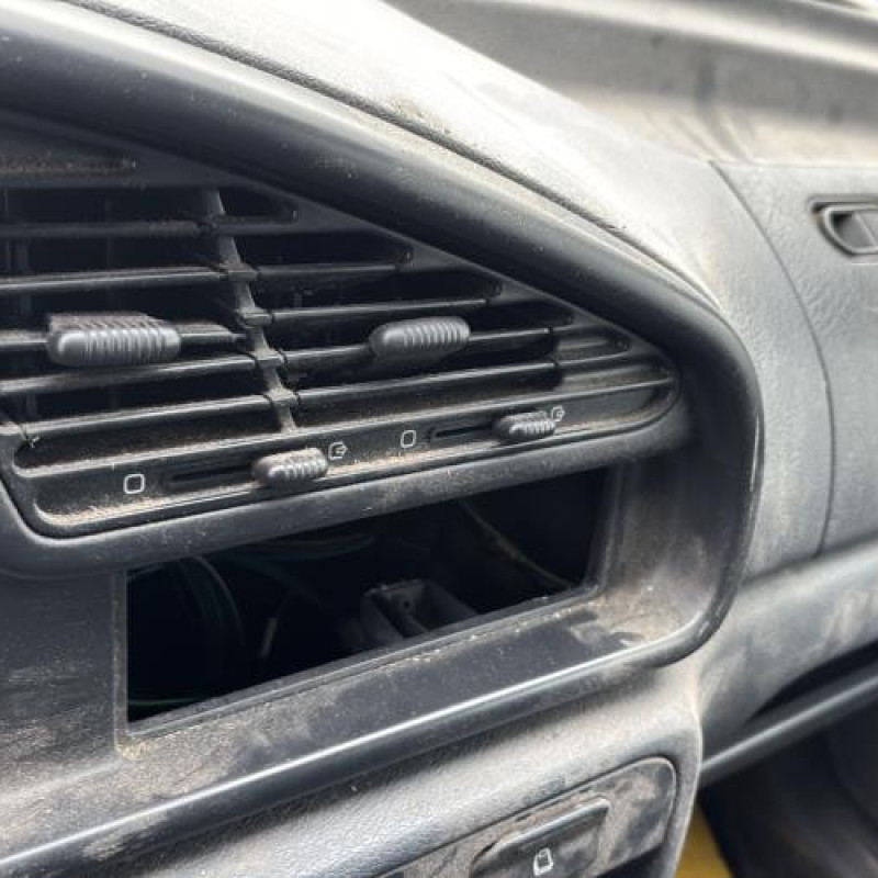 Support filtre gazoil PEUGEOT PARTNER 1 Photo n°18