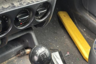 Support filtre gazoil PEUGEOT PARTNER 1